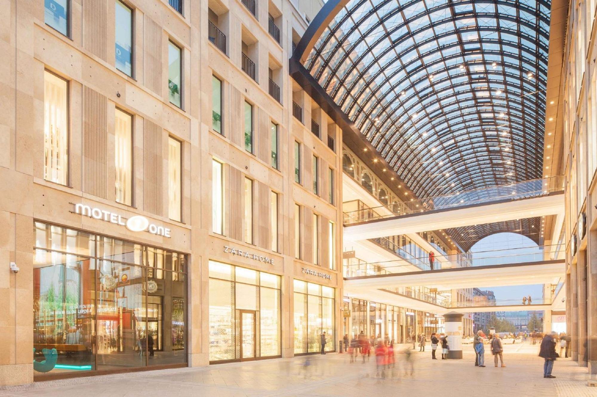 Motel One Berlin-Potsdamer Platz ภายนอก รูปภาพ