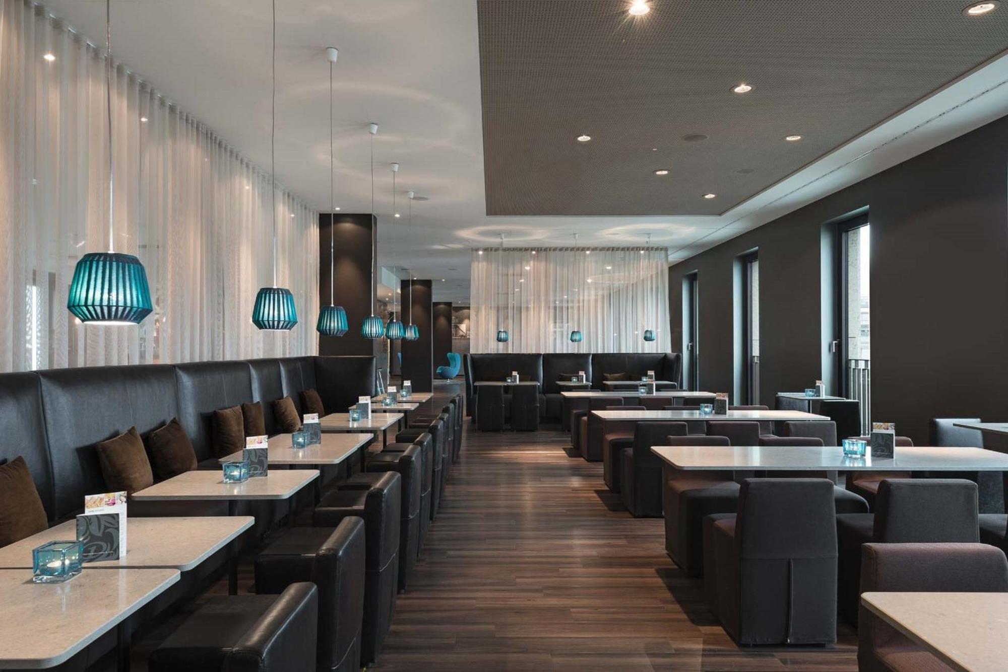 Motel One Berlin-Potsdamer Platz ภายนอก รูปภาพ