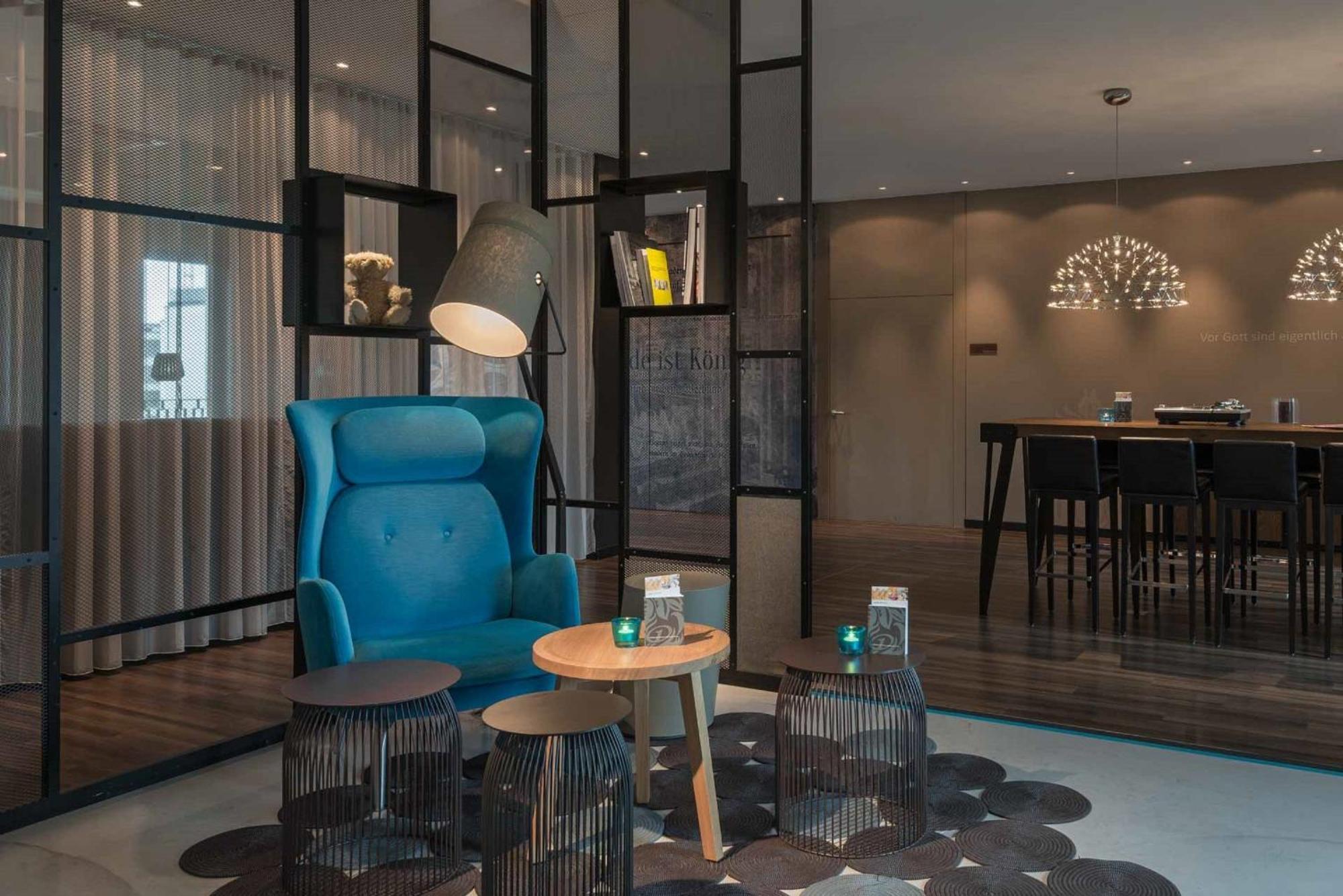 Motel One Berlin-Potsdamer Platz ภายนอก รูปภาพ