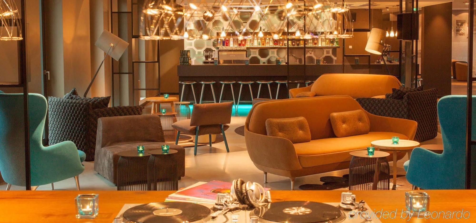 Motel One Berlin-Potsdamer Platz ภายนอก รูปภาพ