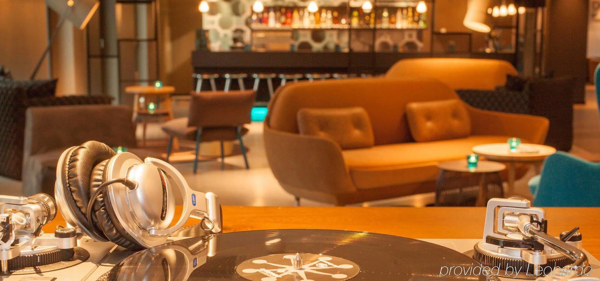 Motel One Berlin-Potsdamer Platz ภายนอก รูปภาพ
