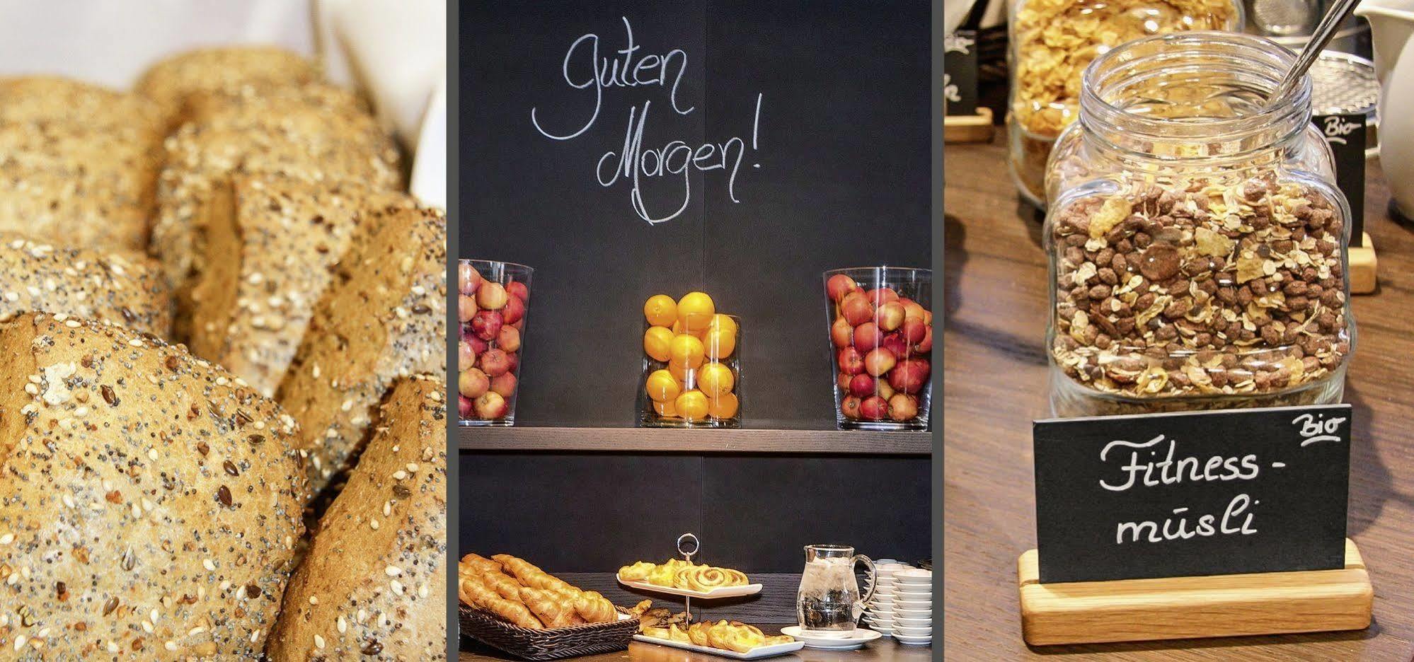 Motel One Berlin-Potsdamer Platz ภายนอก รูปภาพ